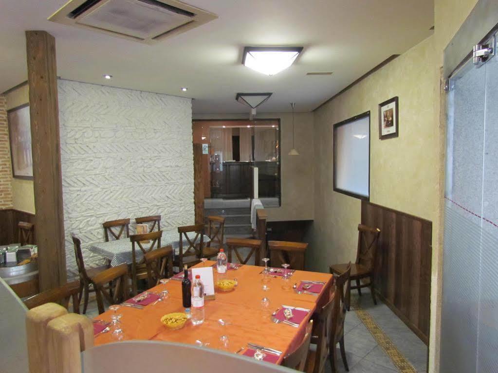 Hostal La Campana Toledo Exteriér fotografie
